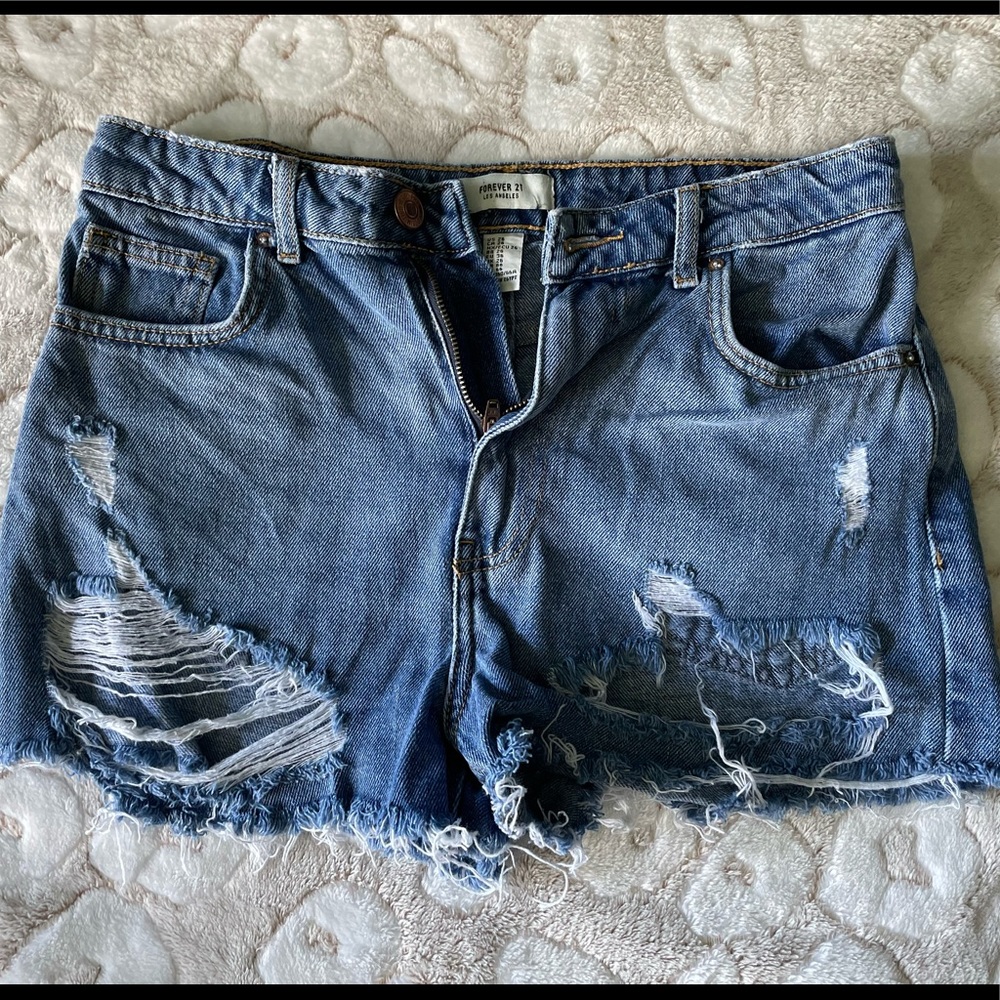 Forever 21 Jean shorts - Size 26